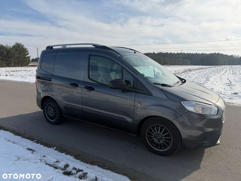 Ford Transit courier - 4