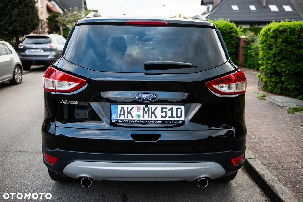 Ford Kuga 2.0 TDCi 4x4 Titanium - 6