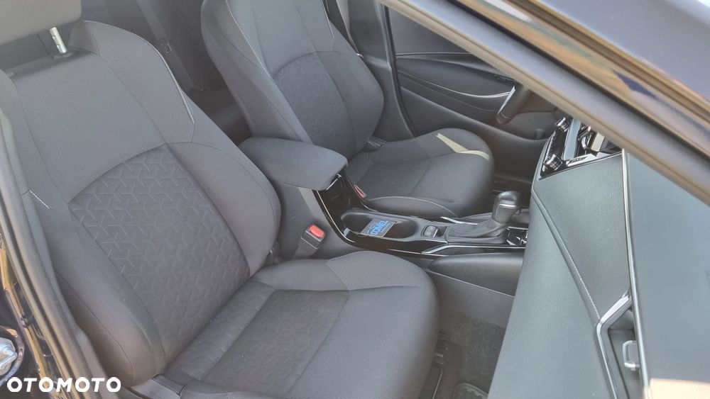 Toyota Corolla 1.8 Hybrid Comfort - 20