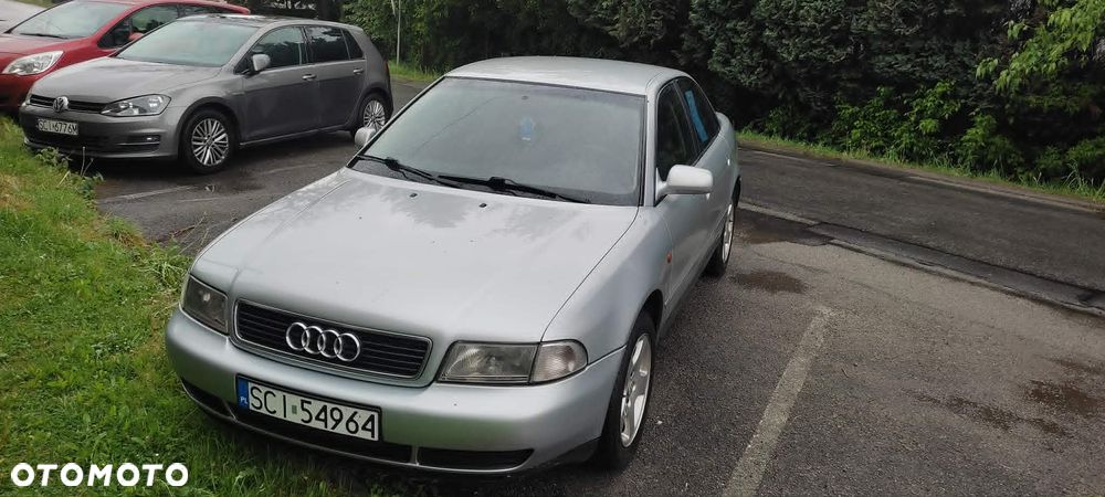 Audi A4 Limousine - 2