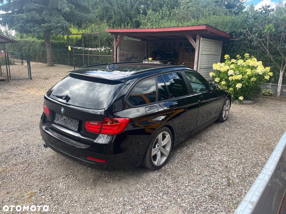 BMW Seria 3 320d - 5