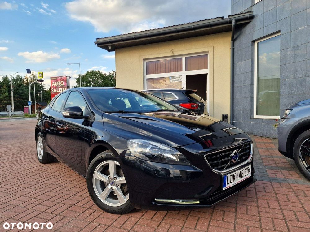 Volvo V40 D2 You - 10