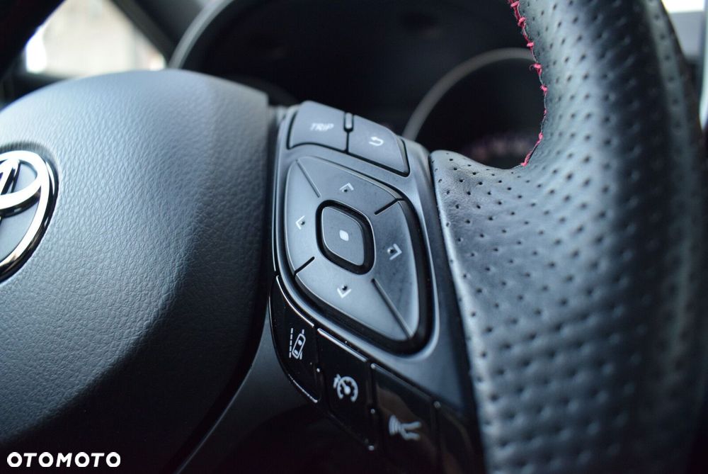 Toyota C-HR 2.0 Hybrid GR Sport - 21