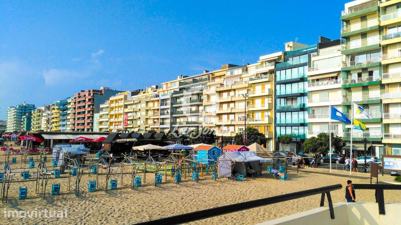 Apartamento T6 na 1º linha de Praia na Póvoa de Varzim