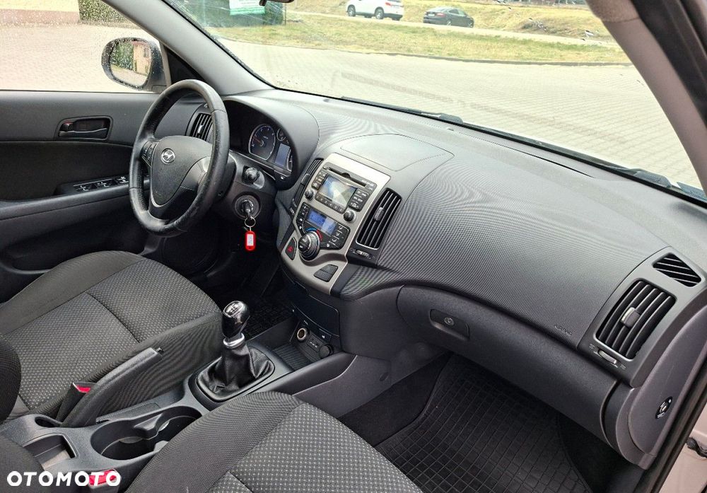 Hyundai i30 - 13