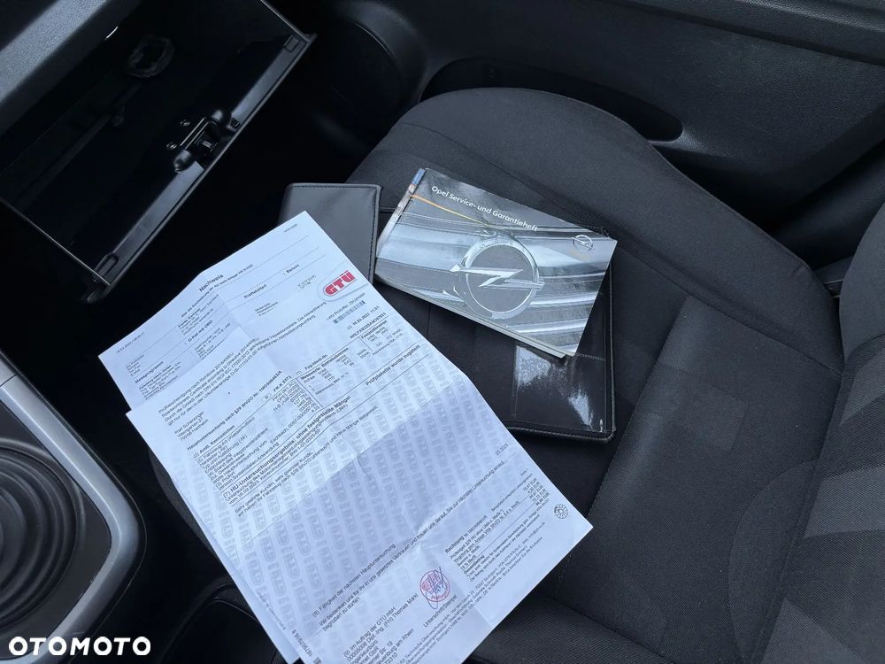 Opel Meriva - 22