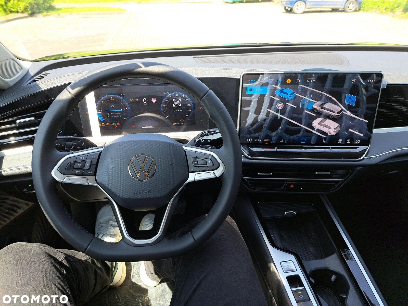 Volkswagen Passat 2.0 TDI SCR Elegance DSG - 11