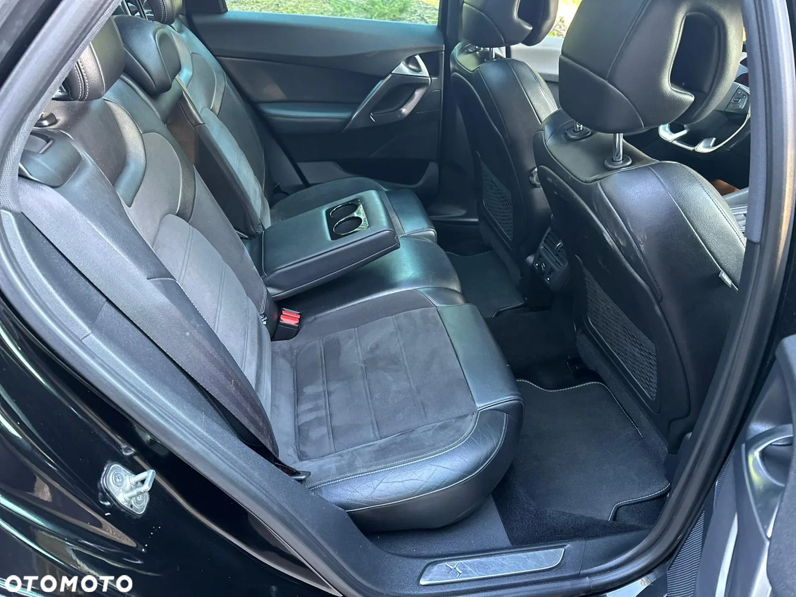 Citroën DS5 HDi 165 SportChic - 17