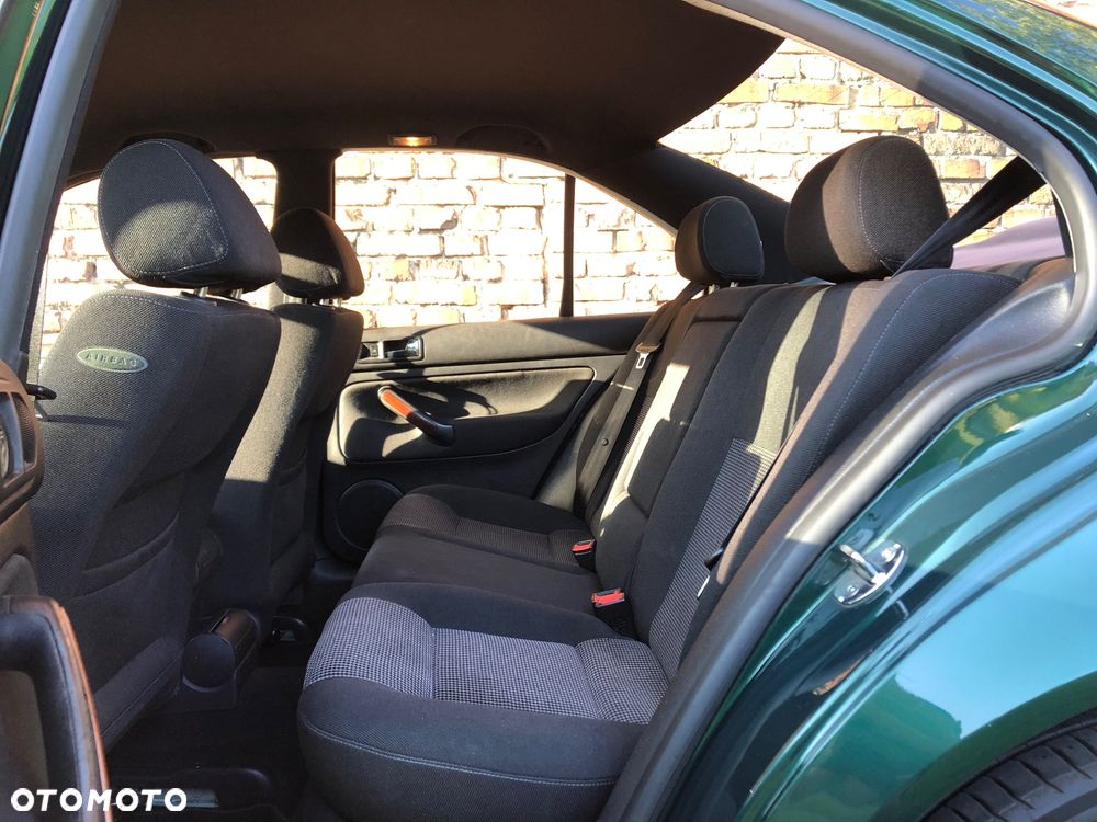 Volkswagen Bora 2.3 V5 - 12