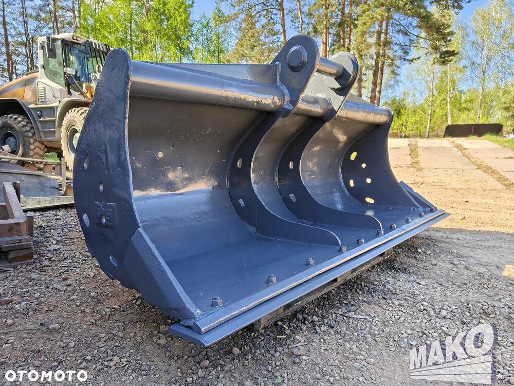 Łyżka skarpowa 210cm Miller fi 80