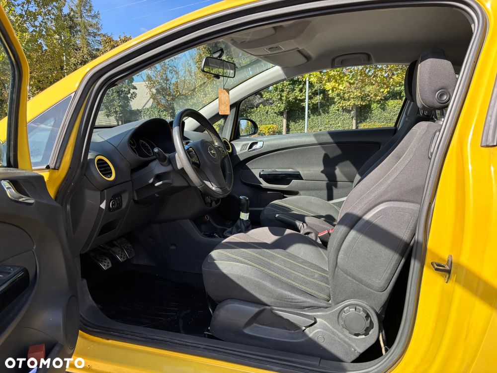 Opel Corsa - 10