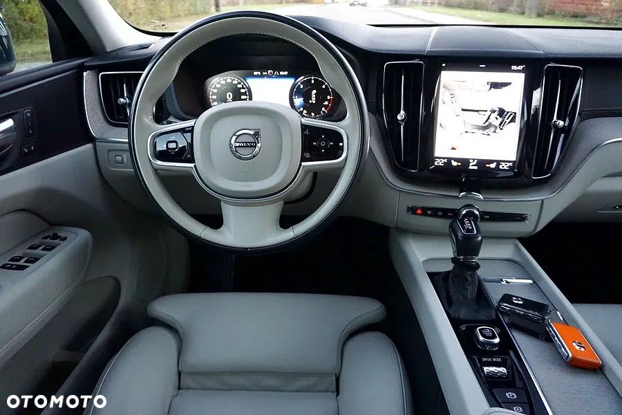 Volvo XC 60 D4 Inscription - 32