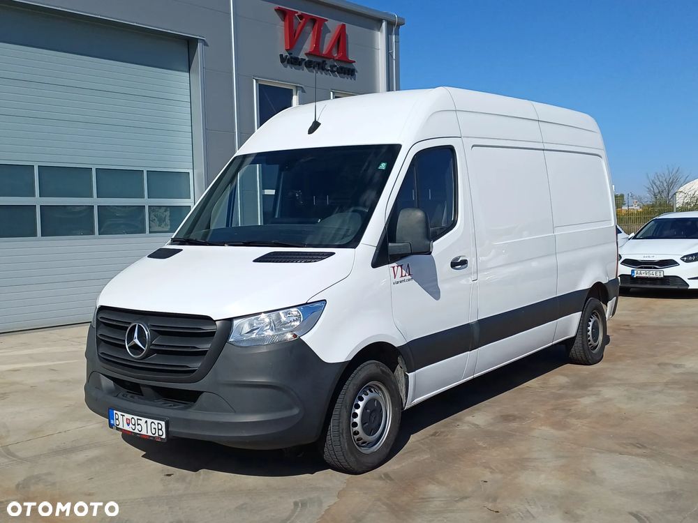 Mercedes-Benz SPRINTER - 1