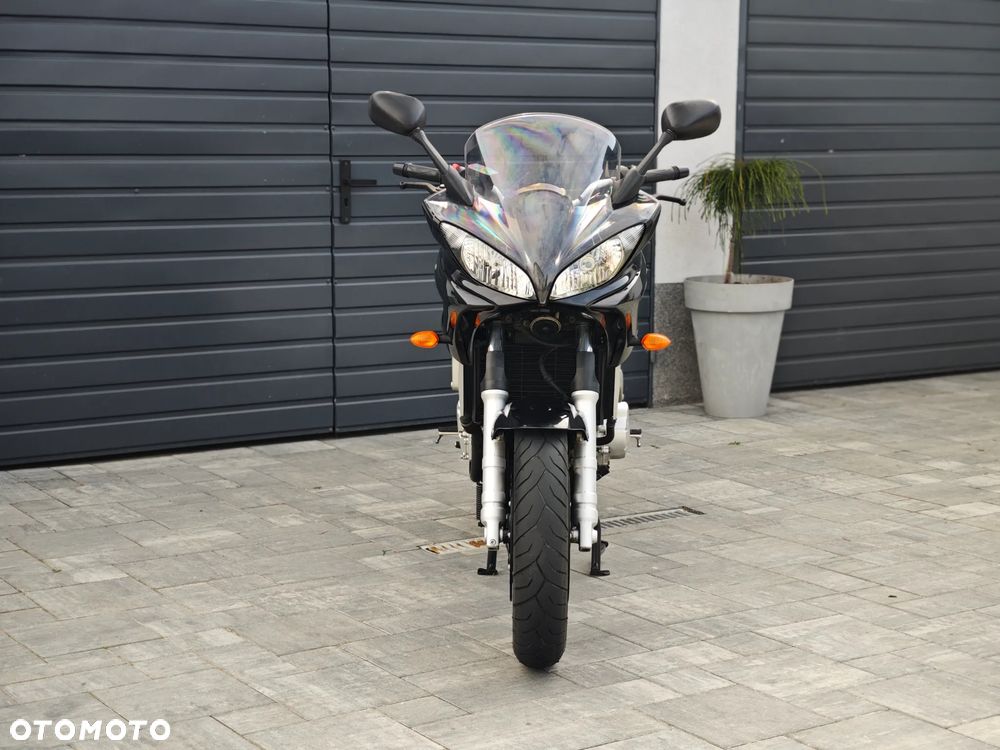 Yamaha FZ6 - 10