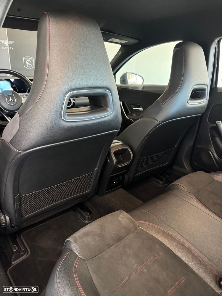 Mercedes-Benz A 180 d AMG Line - 14