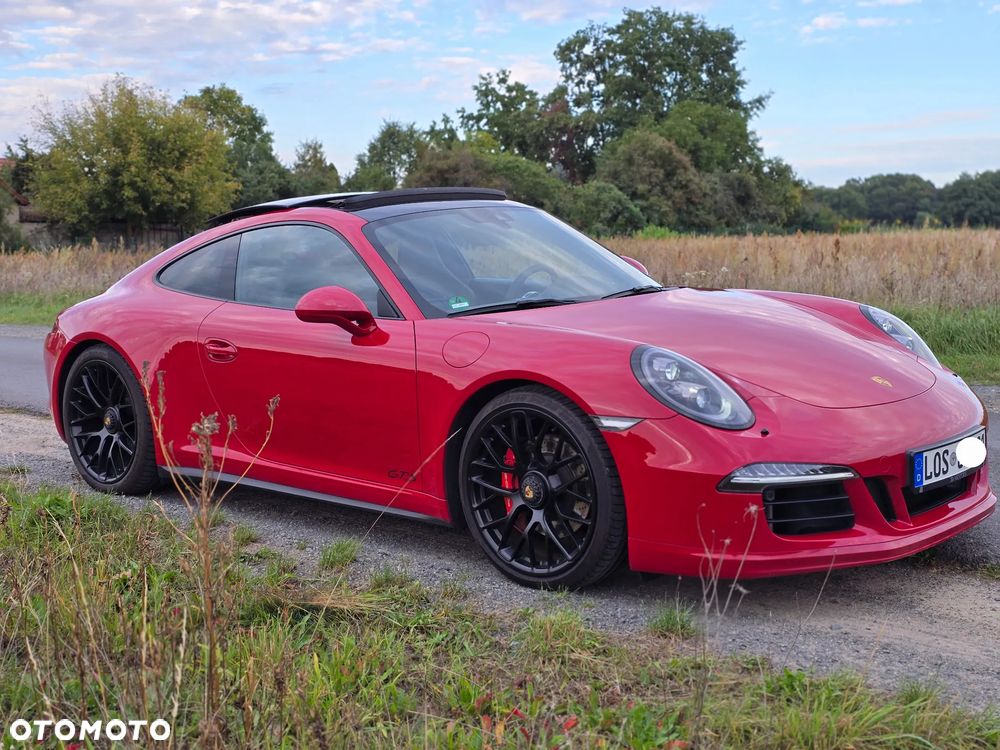 Porsche 911 Carrera 4 GTS PDK - 6