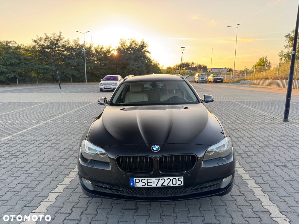 BMW Seria 5 520d - 4