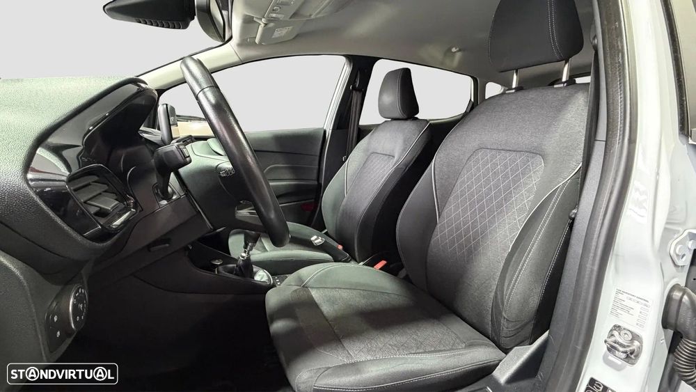 Ford Fiesta 1.0 EcoBoost S&S Titanium - 4