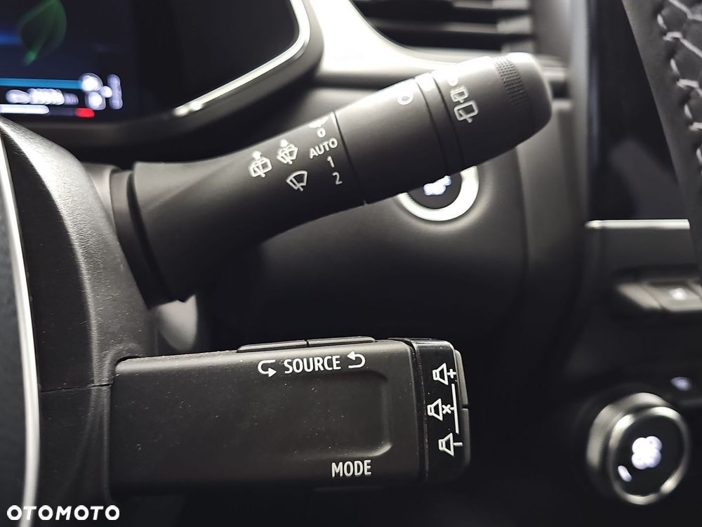 Renault Captur 1.3 TCe mHEV Techno EDC - 16