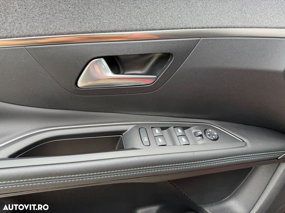 Peugeot 3008 PHEV 225 EAT8 Allure Pack - 15