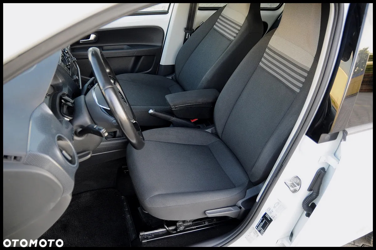 Volkswagen up! - 6