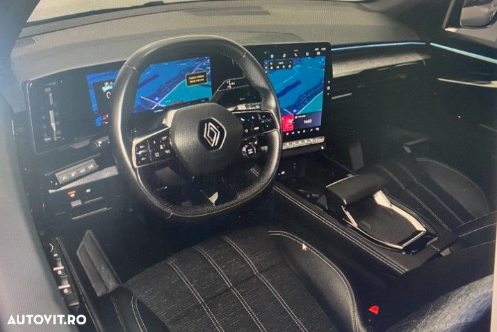 Renault Austral E-Tech Full 200 Iconic - 9