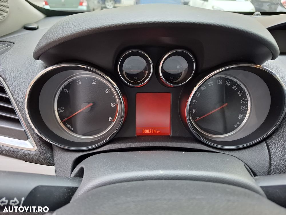 Opel Mokka 1.7 CDTI ECOTEC START/STOP 4x4 Enjoy - 9