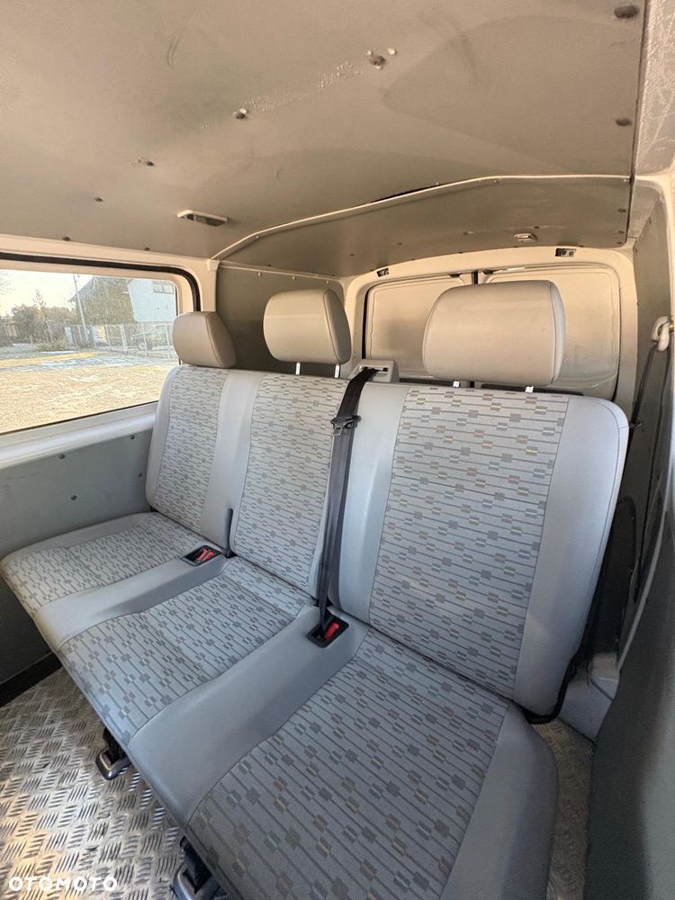 Volkswagen Transporter - 13