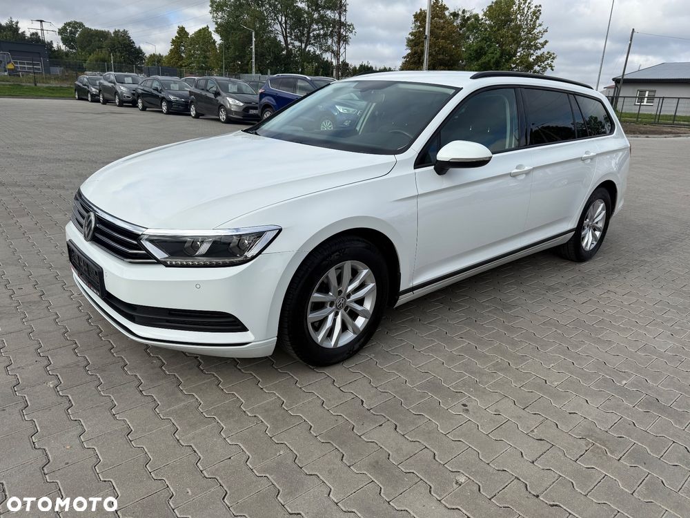 Volkswagen Passat 2.0 TDI BMT Trendline - 3