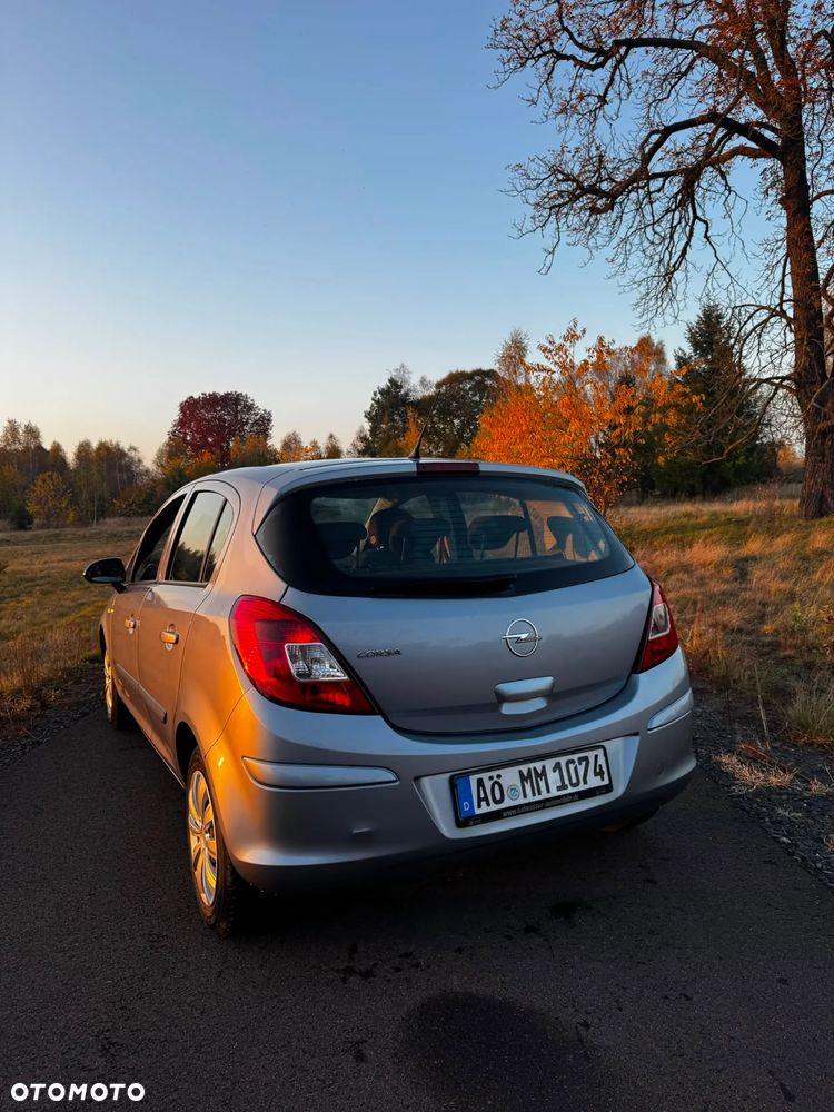 Opel Corsa - 8