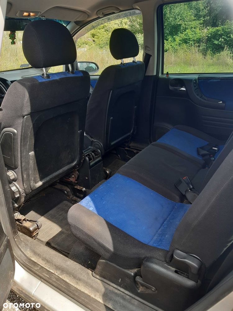 Opel Zafira - 5