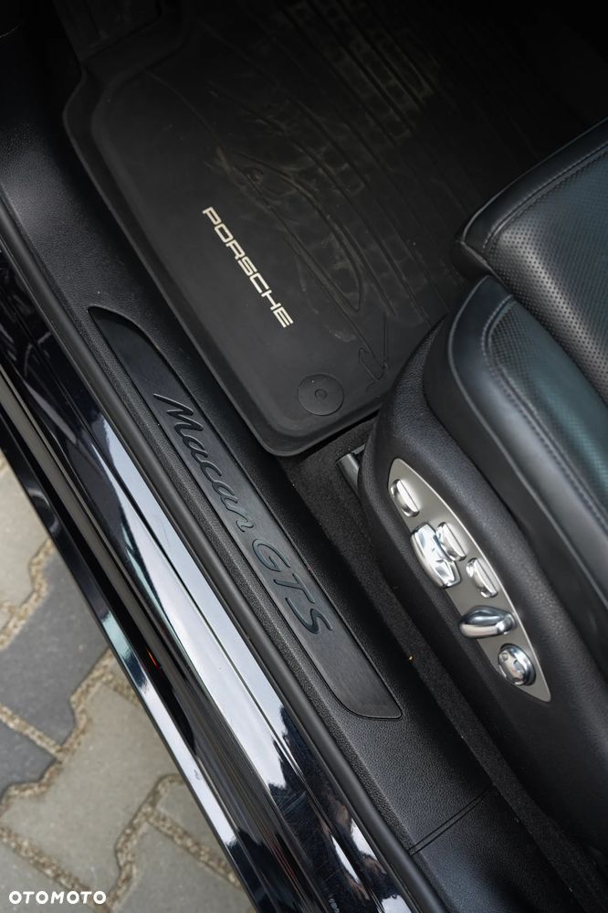 Porsche Macan GTS PDK - 14