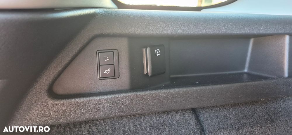 Land Rover Discovery Sport 2.0 D150 R-Dynamic MHEV - 7