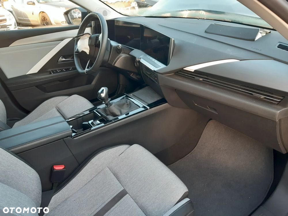 Opel Astra 1.2 Turbo Start/Stop Elegance - 16