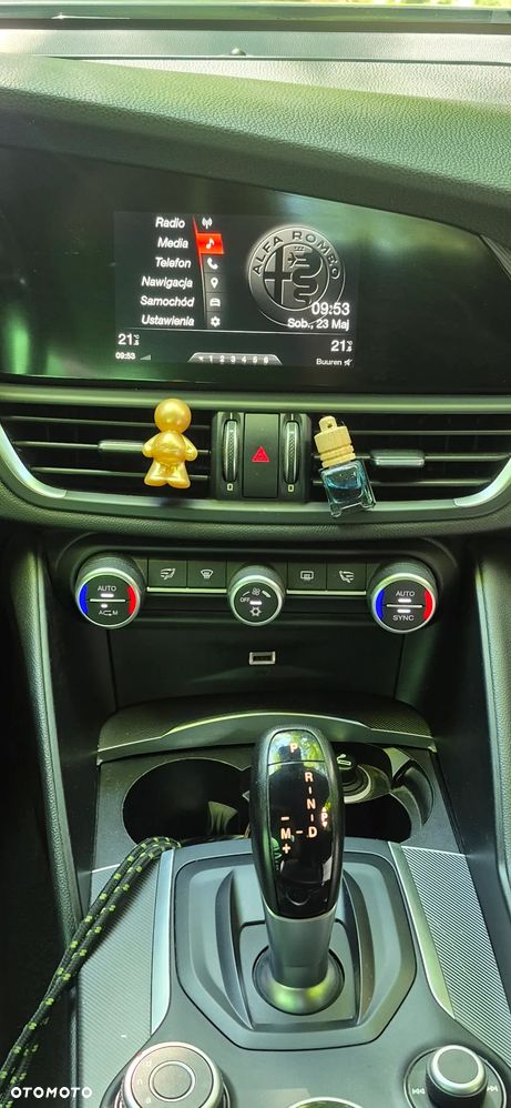 Alfa Romeo Giulia 2.2 D Turbo - 12