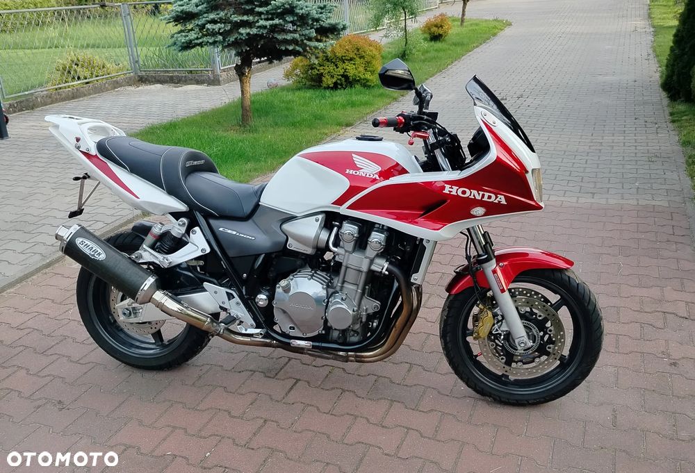 Honda CB - 8