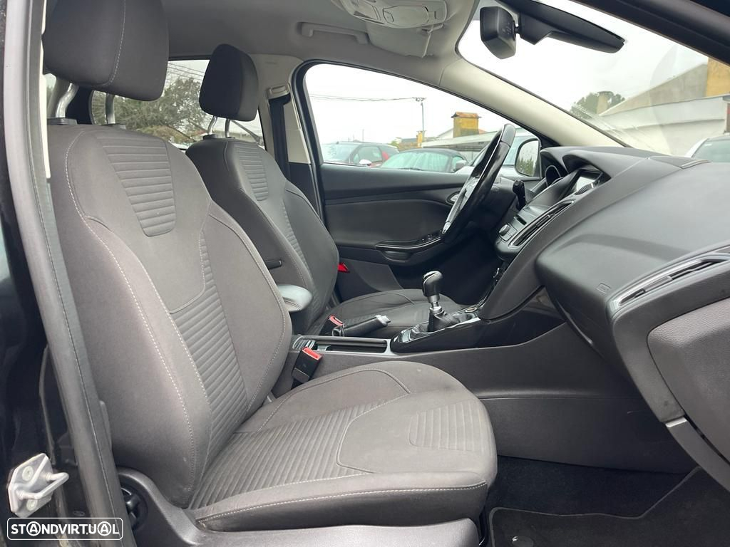 Ford Focus 1.5 TDCi Titanium - 17