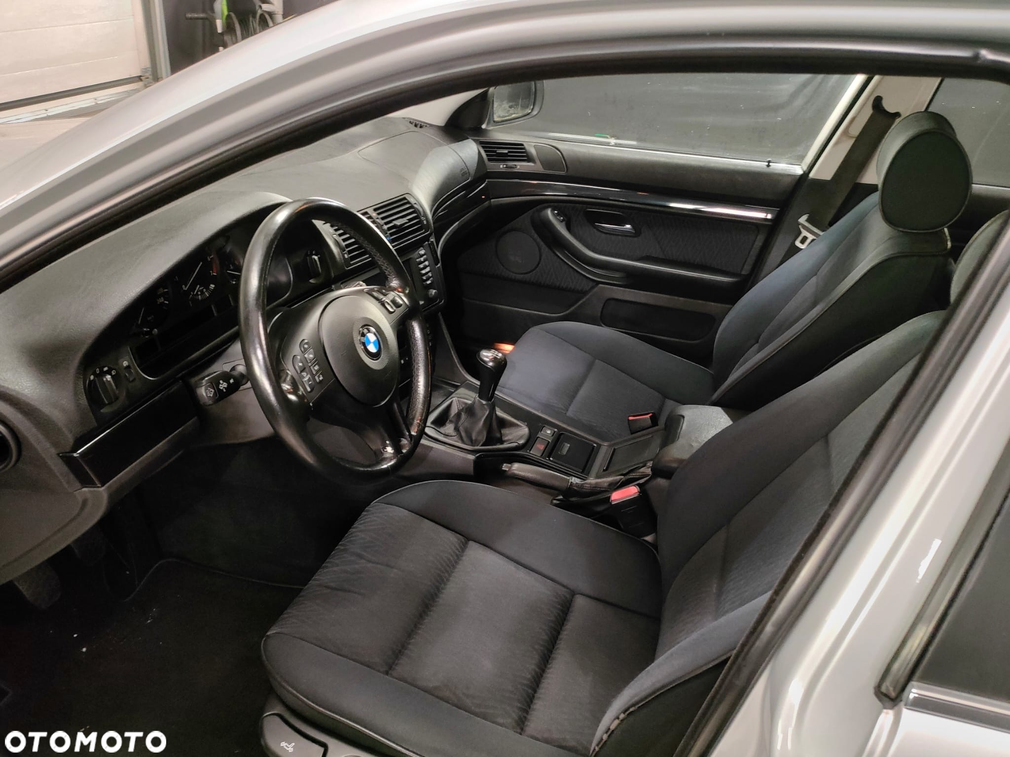BMW Seria 5 525i - 20