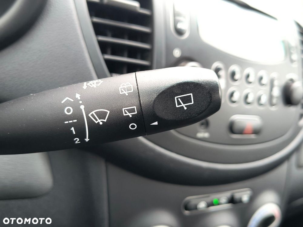 Hyundai i10 - 22