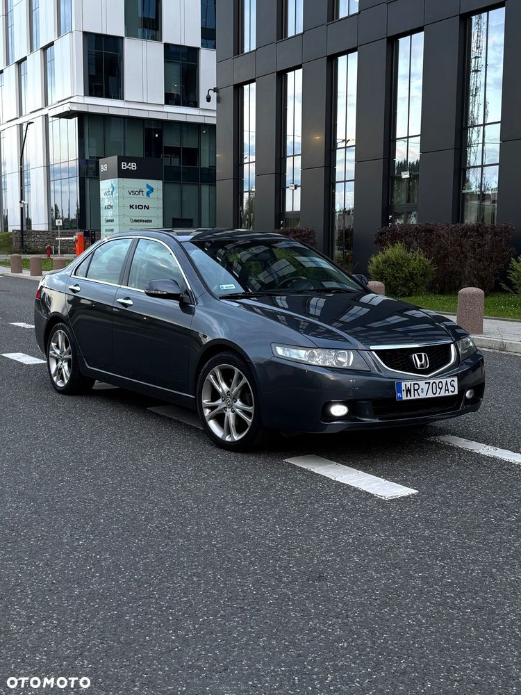 Honda Accord 2.0 i Automatik Executive - 1