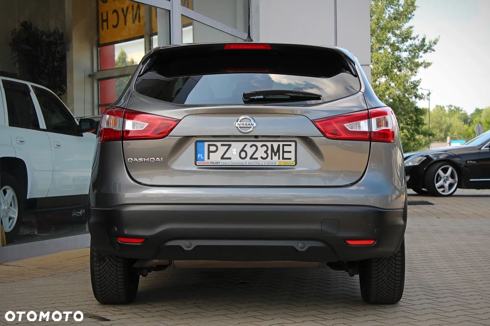 Nissan Qashqai 1.2 DIG-T N-Connecta - 8