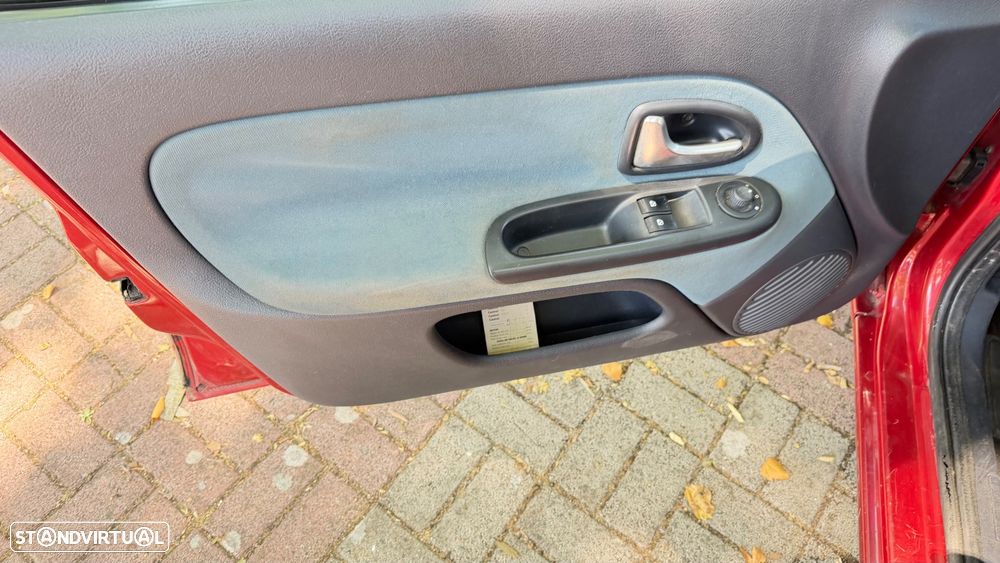 Renault Clio 1.2 16V SE Extreme - 10