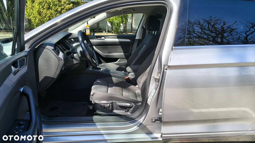 Volkswagen Passat 1.5 TSI EVO Business DSG - 21