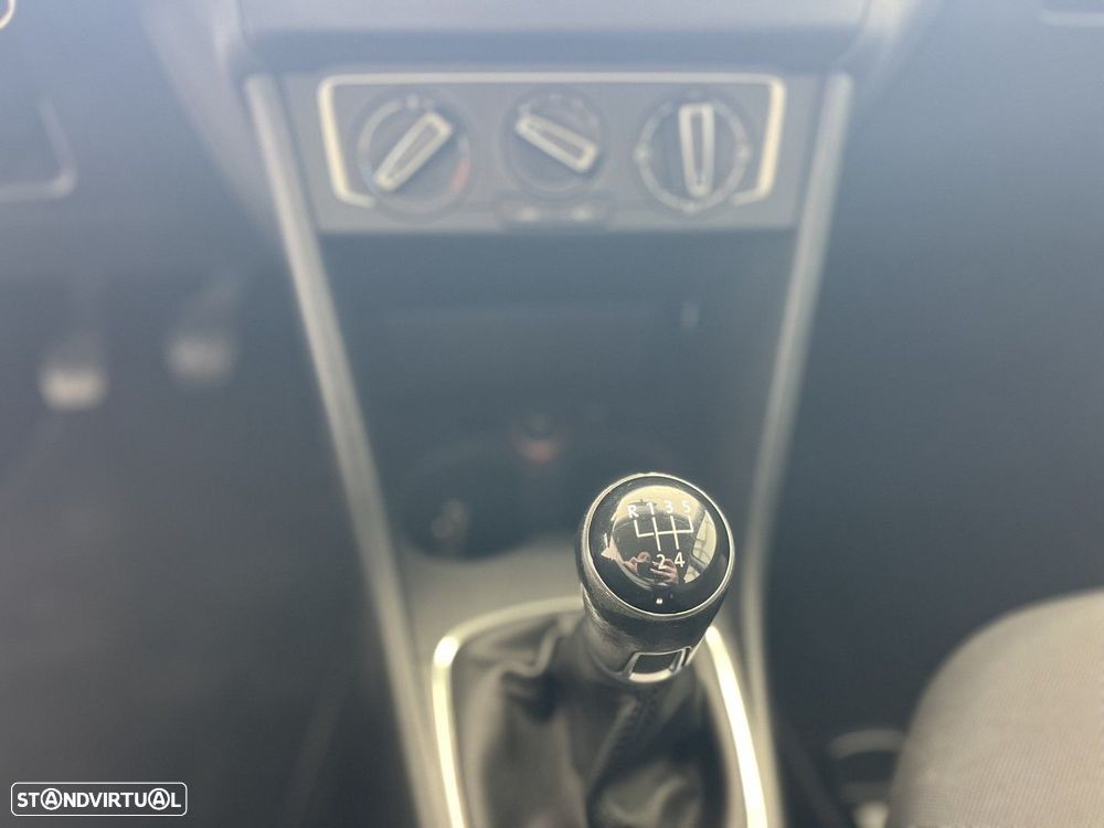 VW Polo 1.0 Trendline - 15