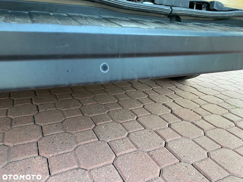 Renault TRAFIC L1 H1  120 koni 2.0 dci - 14