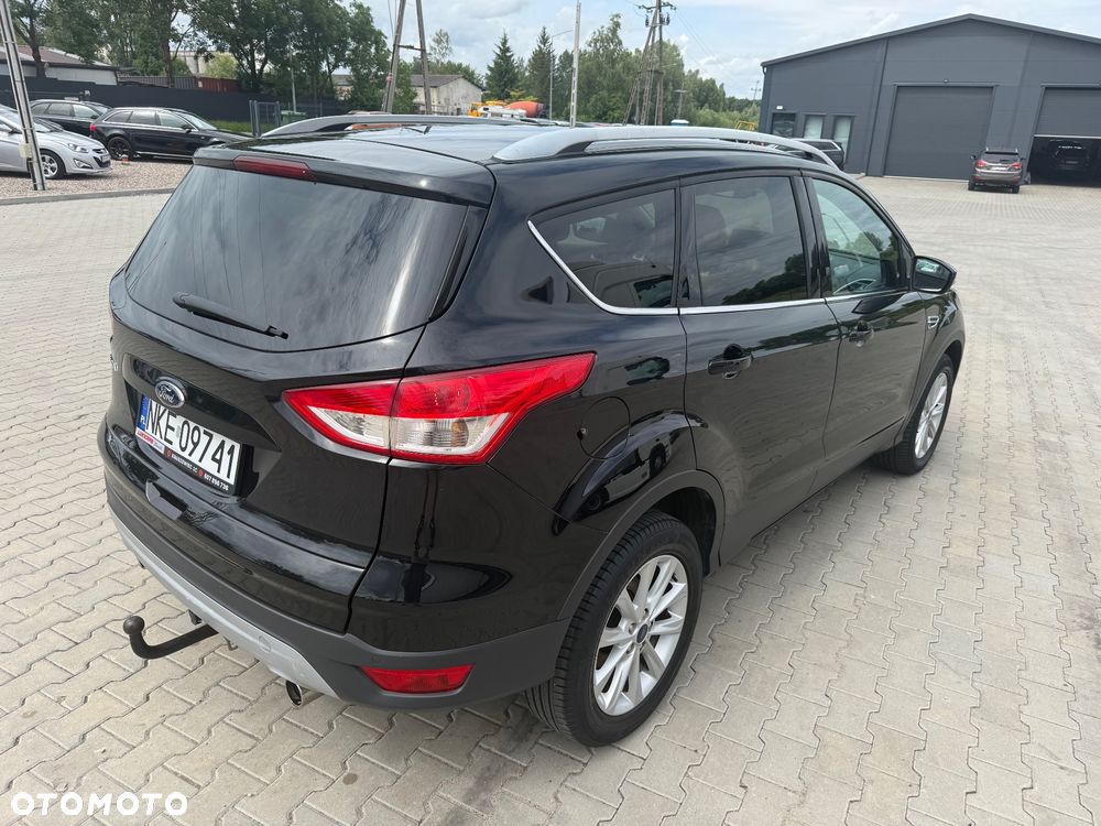 Ford Kuga 2.0 TDCi 2x4 Titanium - 11