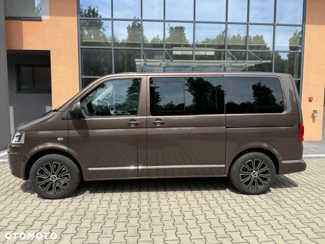 Volkswagen Multivan - 2