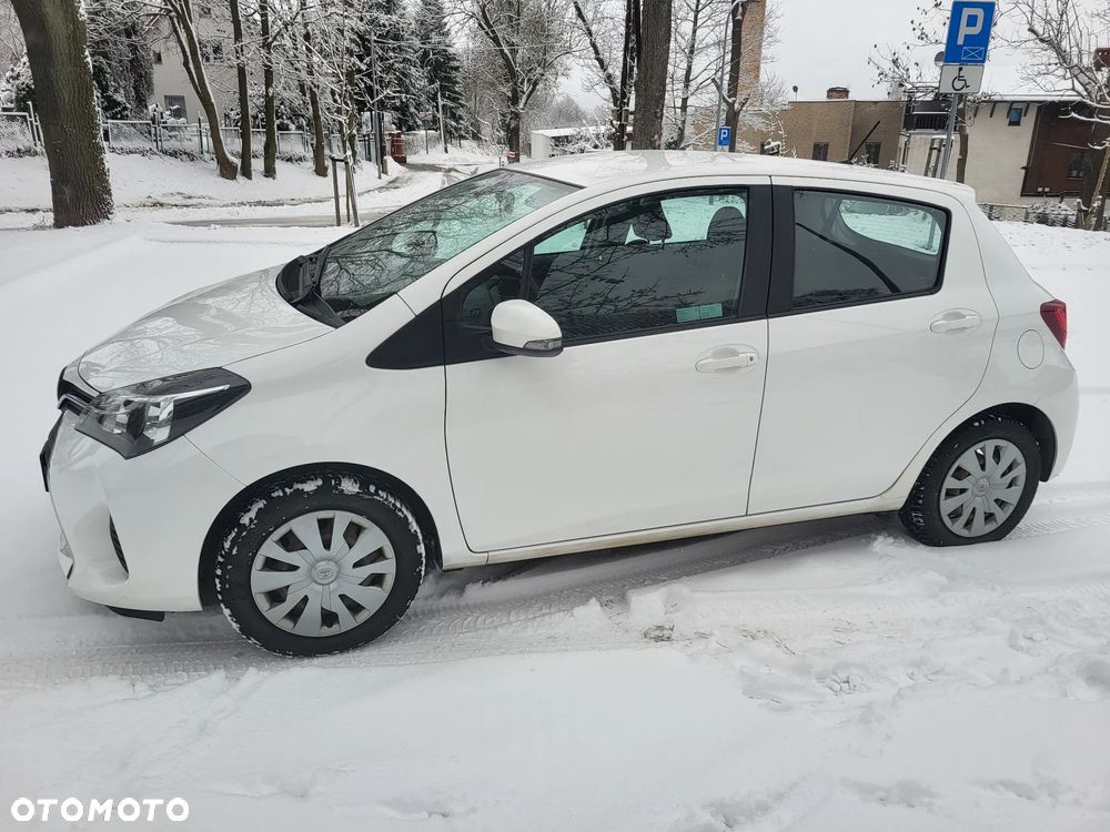 Toyota Yaris 1.33 Active EU6 - 3