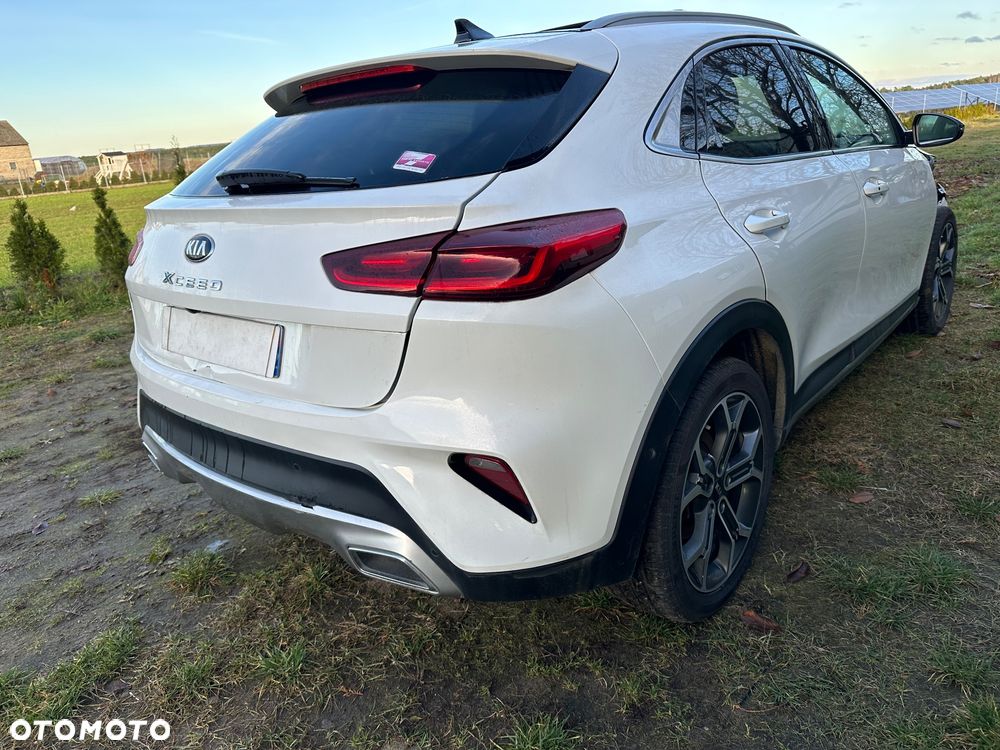 Kia XCeed 1.6 CRDi DCT7 LAUNCH EDITION - 2