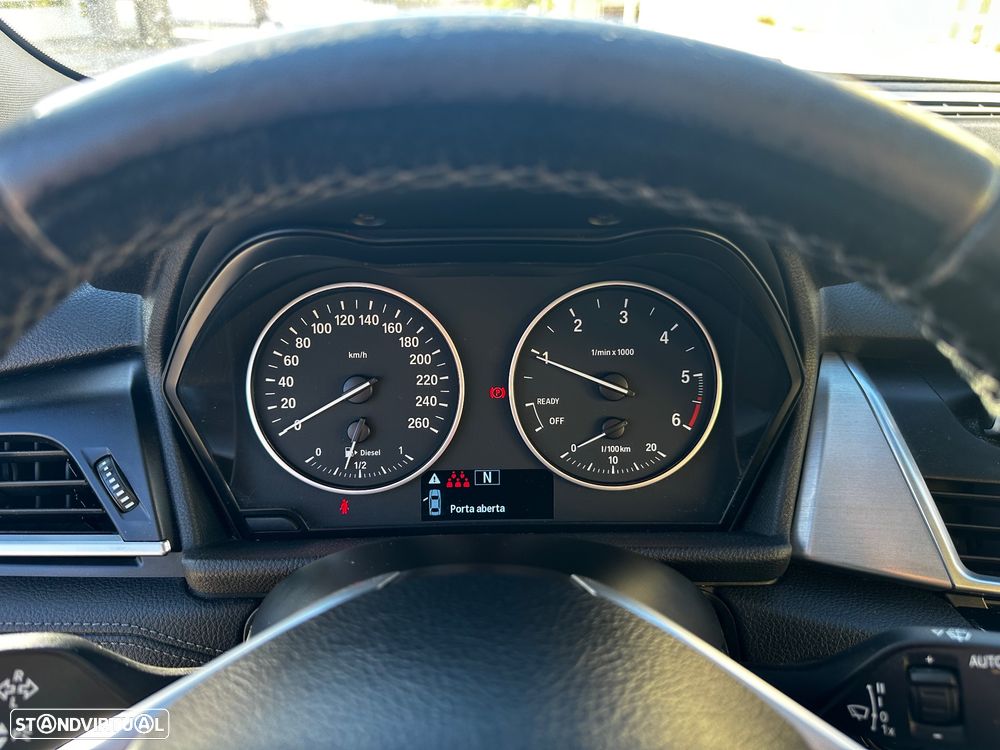 BMW 216 Gran Tourer - 16